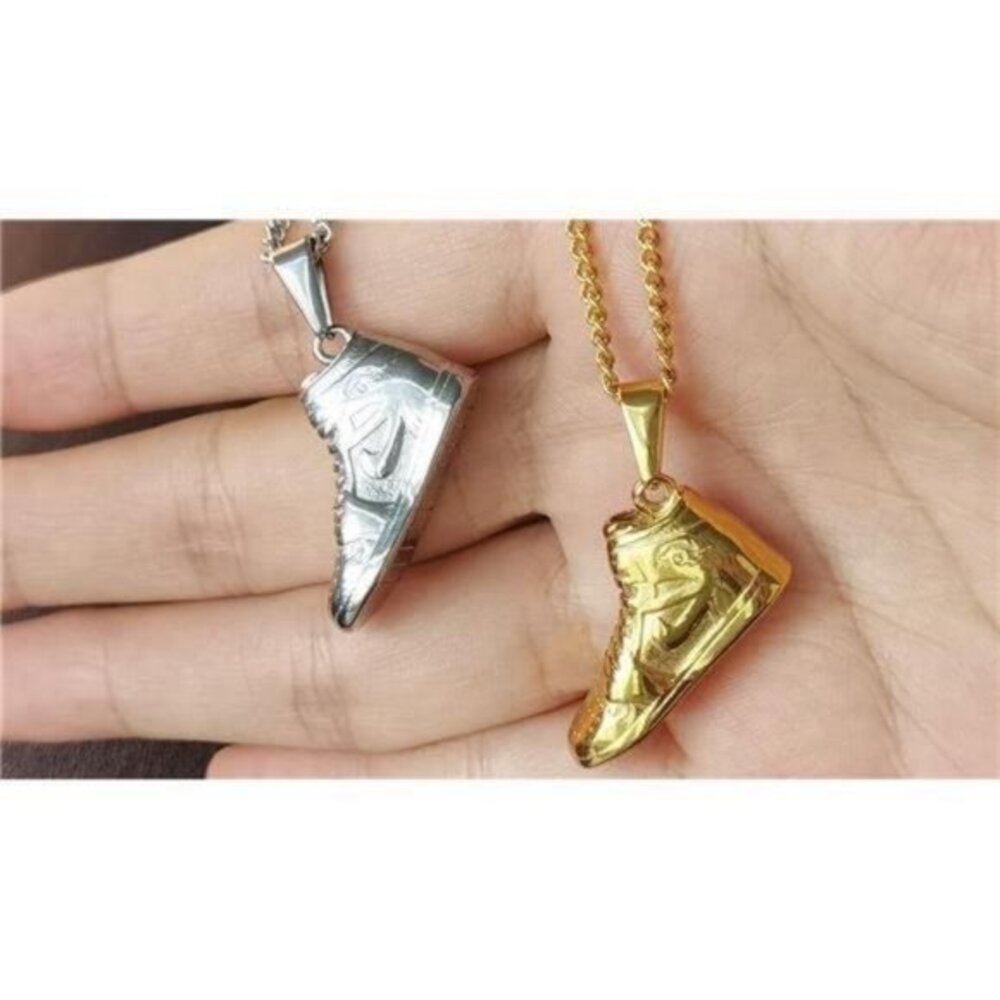 NEW NIKE AIR JORDAN SNEAKER Gold NECKLACE PENDANT 20" STAINLESS‎ STEEL - Picture 4 of 4